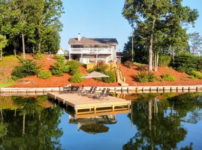 Opening Calendar 45 Days Out - Amazing View Lakefront Home with private dock - Image 5