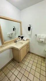 Spectacular 1 Bedroom Condo on Sandy Beach at Las Palmas  Resort G-402 - Image 4