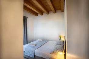 CASA TINA PISO 2 (vista jardín) - Image 4