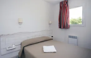 Appart Abordable avec Accès à 2 Piscines! - Image 5