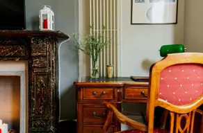 Luxury Suite in Cardiff City Centre + Secure Parking - Image 2