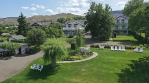 Blue Shore Resort - Image 2