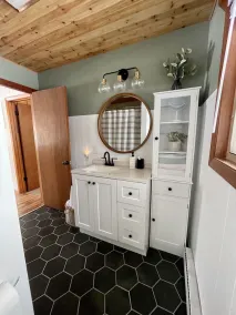 Cozy Cottage in the woods of Northern Door County - Image 2