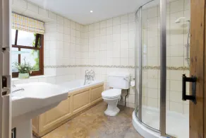 Old Sawpit - Two Bedroom Apartment, Sleeps 4 - Image 2