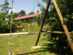 Nice holiday home in the south-east of the Auvergne - Image 2