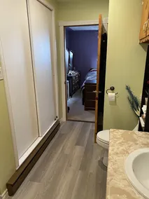 4 bed ,2 bathroom home. 2 of the 4 bedrooms are slightly smaller . Still comfort - Image 5