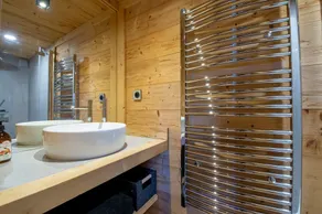 Chalet Vue sous cet Angles - Image 4