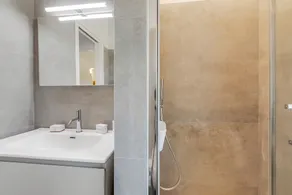 Bellevue Modern Apartment 6, Tremosine, Italy - Image 4