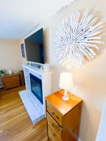 3 BR, 1.5 Bath, OD shower - 4 Min. Dr To Beaches & 8 Min. to Island Queen Ferry! - Image 2