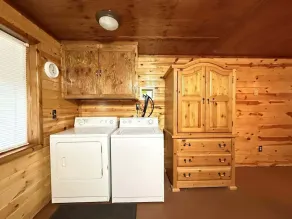 🚛FREE TRASH PICKUPPETS-FREE WIFI-SATELLITE TV-FIREPIT🔥-BBQ GRILL⭐️-ELK MEADOWS - Image 3