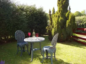 'Pinelodge' - casa de vacaciones - LLANTRISANT - 12 millas de CARDIFF. - Image 4