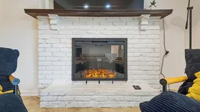 Lakehouse with Gorgeous View Family Friendly! - Image 2
