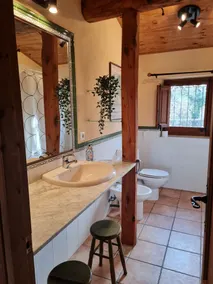 House Galls for 10 people - Image 2
