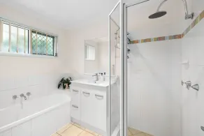 Wakerley Family Home - Image 5
