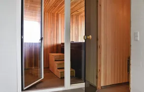 Nice Home In Thisted With 8 Bedrooms, Sauna And Indoor Swimming Pool - Image 5
