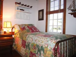 214 Mulberry - Great location in downtown historic Lewes! - Image 5