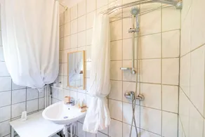 Maison \"Lou Tapata\" mit Gemeinschaftspool, privater Terrasse und WLAN - Image 3
