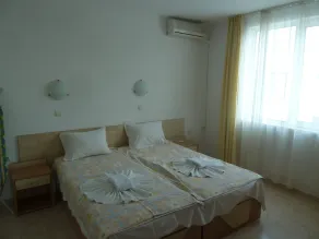 3rd floor one bedroom LAZUR apartment overlooking pool(Enquire for details). - Image 3