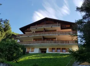 Outside : 3-room flat for 4 persons on the 2nd floor, large balcony with garden furniture -Inside : - Image 5