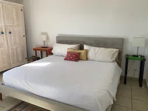 Beautiful 3 bedroom 2 bath pool home with  pizza oven and fire pit - Image 3