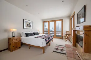 Maison de luxe de 6 chambres située à Alta avec bain à remous extérieur, table de billard et cuisine du chef - Image 5