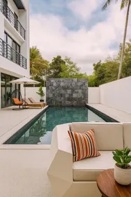 The Lush Apartments & Suites - Image 3