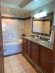 Beautiful Beachfront Condo - Image 5