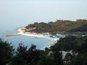 In the Conero Park, with the sea below the house - Image 4