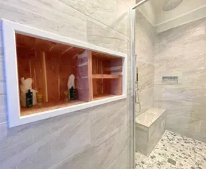 Luxury Spa Bathroom 2BR Walkable to Downtown - Image 5