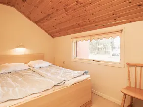 4 person holiday home in Hals - Image 4
