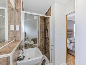 2 bedroom accommodation in Chadwick, near Worcester - Image 4