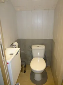 Superb, newly renovated apartment - Image 3