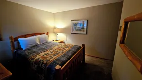 Come experience the panoramic majesty & serenity of Lake Superior! - Image 4