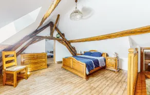 Stunning Home In Lainsecq With Wifi - Image 5