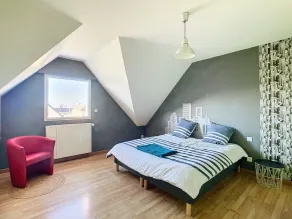 Family Paradise: Spacious House with Heated Pool and Beach Proximity  - Image 4