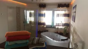 Suite !!! Appartamento con molto spazio e luce! - Image 4
