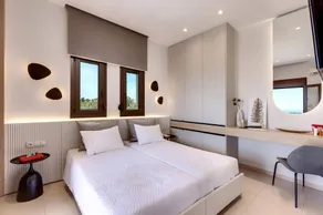 Villa Erato by Villa Plus - Image 5