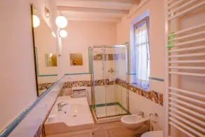 Villa with private pool, air conditioning, 4km from town, 30km Siena & Arezzo - Image 2