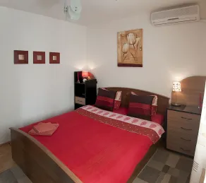 Lahovari - 1 bedroom apartment in the city center - Image 4