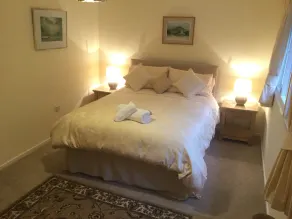 En egen ejendom med fantastisk udsigt i et vandreturparadis - Image 4