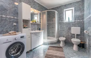Amazing Home In Miranje - Image 2