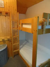 Komfortabelt studie til 4 personer i hjertet af byen, ski-in ski-out - Image 5