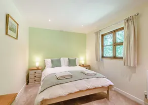 2 bedroom accommodation in Kilcot, Newent - Image 2