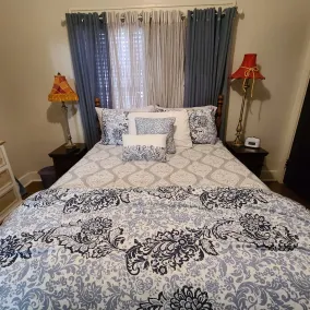 Cozy one bedroom apartment in historical district - Image 4