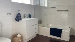 Little Blue Shack - Image 3