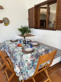 Villa by the sea, relaxing - Image 2