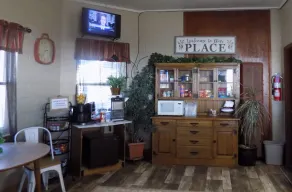 Dighton Inn - Image 4