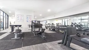 Modern Apartment with Hinterland Views Sierra Grand Broadbeach - Image 2