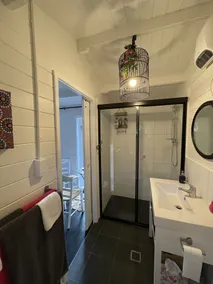 La Cabane in the Southern Highlands for a relaxing getaway. - Image 2
