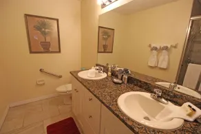 Condo Jelsma in Inverness - Image 2